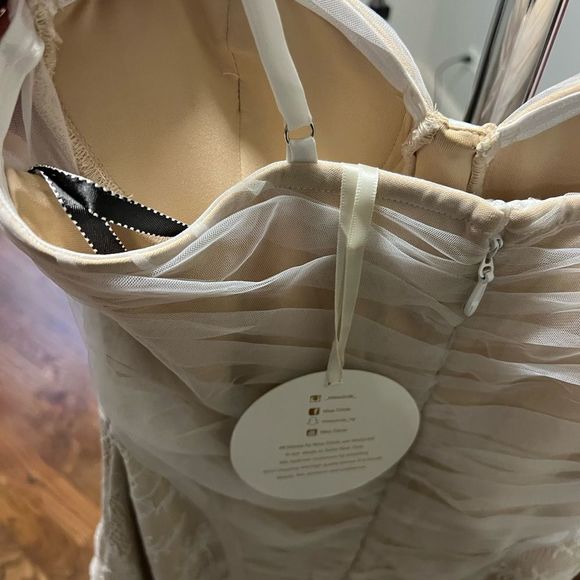 🔥Marley White Lace Mesh Midi Dress - Picture 8 of 9